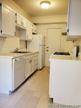 100 Kilsyth Rd, Unit 3 in Boston, MA - Building Photo - Building Photo