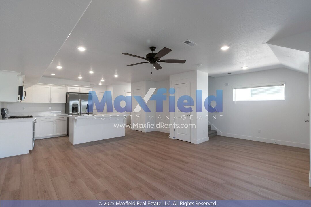 1382 N Mdw Ln in Spanish Fork, UT - Building Photo