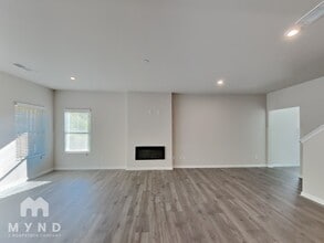 1187 Park Center Cir in Austell, GA - Building Photo - Building Photo
