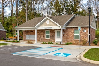 Parrish Greene in Greeneville, TN - Foto de edificio - Building Photo