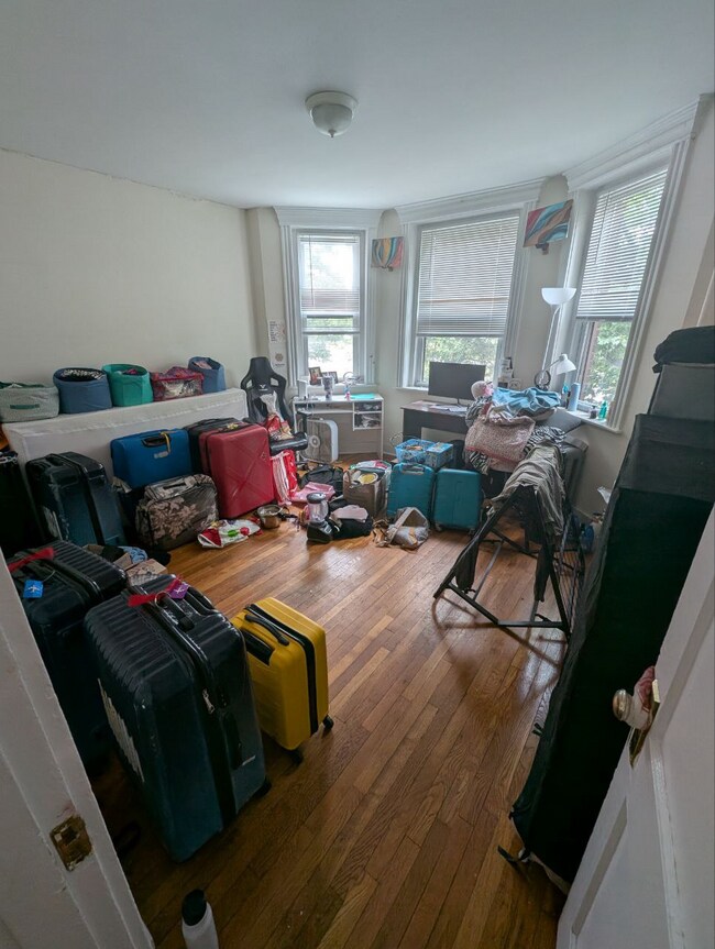 386 Riverway, Unit #3 in Boston, MA - Building Photo - Building Photo