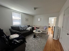 78 Kimball Ave in Yonkers, NY - Building Photo - Building Photo