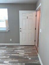 5830 Yellow Pine Ct, Unit 2 in Jacksonville, FL - Building Photo - Building Photo