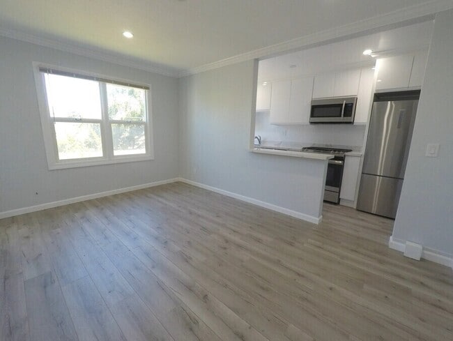 property at 1925 Tenth St