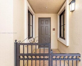 2925 NW 126th Ave in Sunrise, FL - Building Photo - Building Photo