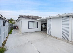 22560 SW 103rd Ave in Cutler Bay, FL - Building Photo - Building Photo