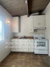 882 2nd St in Santa Rosa, CA - Building Photo - Building Photo