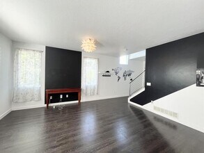 3546 Terra Sol Dr in South Salt Lake, UT - Building Photo - Building Photo