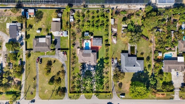 26500 SW 167th Ave in Homestead, FL - Building Photo - Building Photo