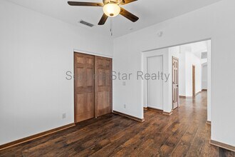 6339 W Paso Trail in Phoenix, AZ - Building Photo - Building Photo