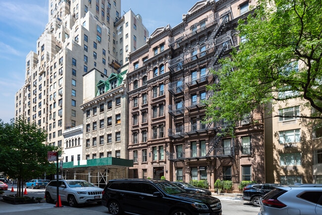 55-57 E 76th St in New York, NY - Building Photo - Building Photo