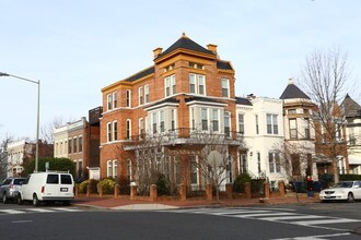 600 9th St NE in Washington, DC - Building Photo - Building Photo