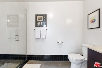 4111 Sunset Blvd in Los Angeles, CA - Building Photo - Building Photo