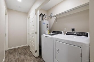 9 Sahara Dr in Edinburg, TX - Building Photo - Building Photo