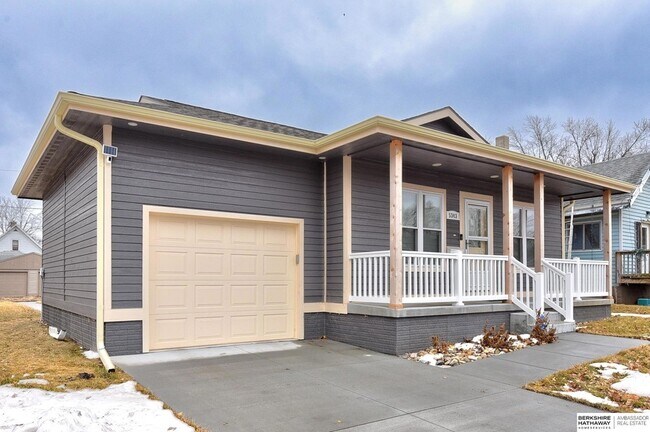 5343 N 25th Ave, Unit 2004 in Omaha, NE - Building Photo - Building Photo