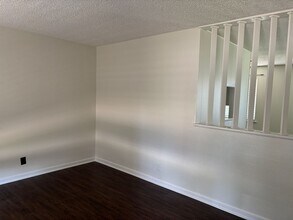 621 Hillside Dr in Sherman, TX - Building Photo - Building Photo