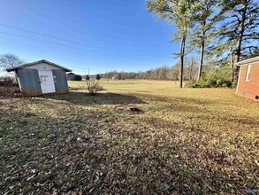 1470 Joe Quick Rd in New Market, AL - Foto de edificio - Building Photo