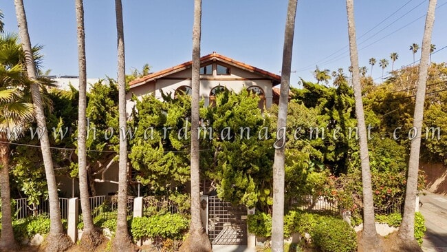 615 4th St in Santa Monica, CA - Building Photo - Building Photo