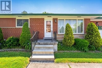 588 Hyacinthe Blvd in Mississauga, ON - Building Photo - Building Photo