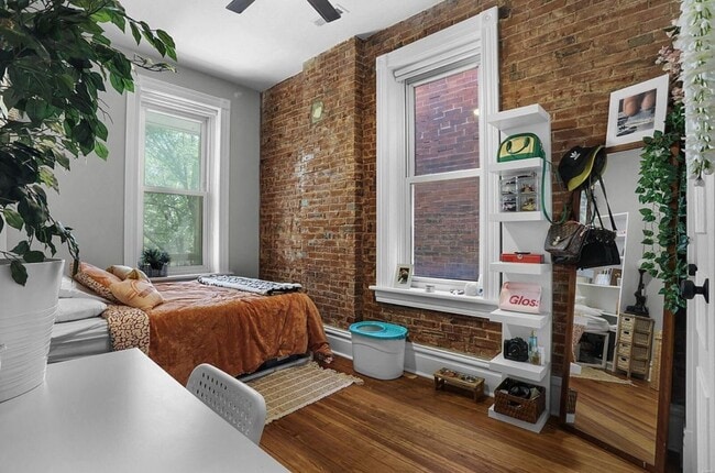 3326 California Ave, Unit 2FL in St. Louis, MO - Building Photo - Building Photo