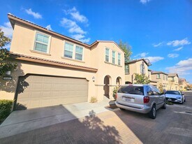30482 Village Terrace Dr in Menifee, CA - Building Photo