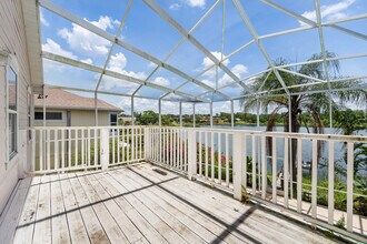 1012 Lake Elsie Dr in Tavares, FL - Building Photo - Building Photo