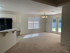 6737 Summit Dr in Milton, FL - Building Photo - Building Photo