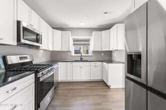 702 W Park Ave in Ocean Township, NJ - Building Photo - Building Photo
