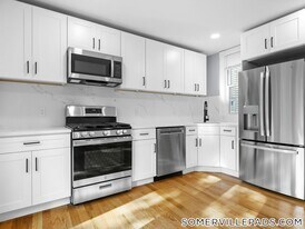 39 Hancock St in Somerville, MA - Building Photo