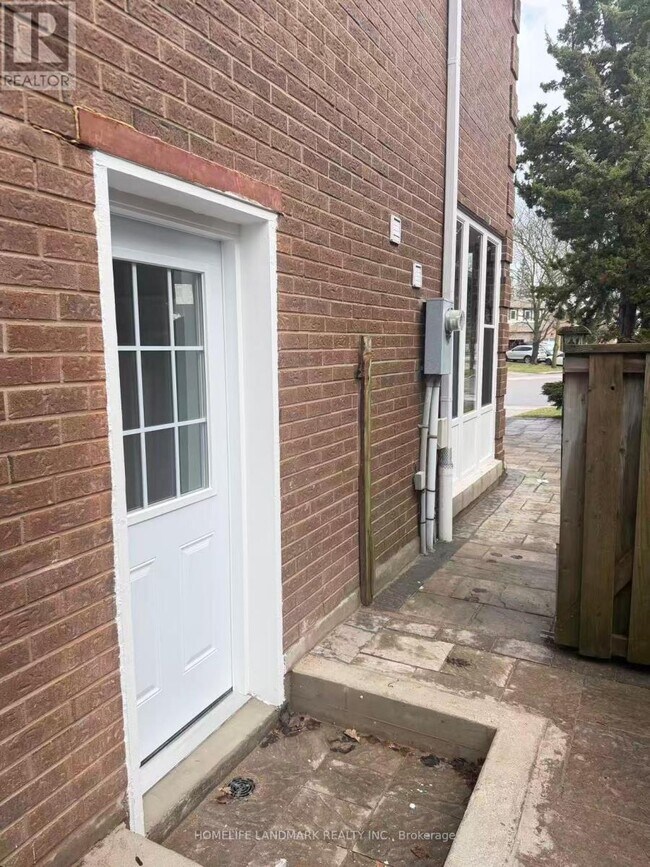 30 Marlow Crescent in Markham, ON - Building Photo - Building Photo