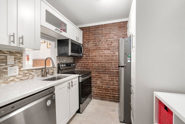 property at 362 Commonwealth Ave