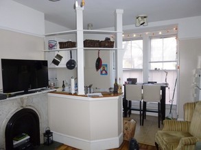 124 Emery St in Portland, ME - Foto de edificio - Interior Photo