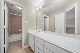 19335 Lincoln Heights Ln in Richmond, TX - Building Photo