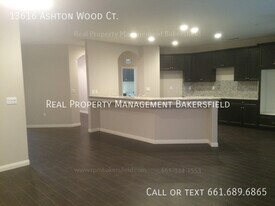 13616 Ashton Wood Ct in Bakersfield, CA - Building Photo