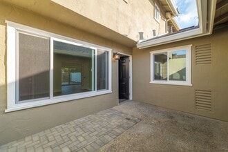 19115 Creekside Pl in Salinas, CA - Building Photo - Building Photo