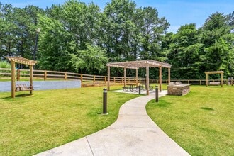 Briggs at Powers Park in Marietta, GA - Foto de edificio - Building Photo