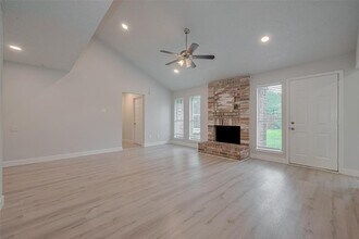 22010 Rivermead Dr in Katy, TX - Building Photo - Building Photo