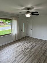 310 Lytton St in Troutman, NC - Building Photo - Building Photo