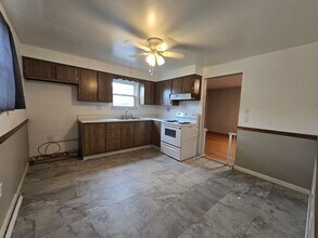 1443 5th St in Natrona Heights, PA - Building Photo - Building Photo