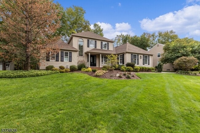 9 Strawberry Ln in Morristown, NJ - Building Photo - Building Photo