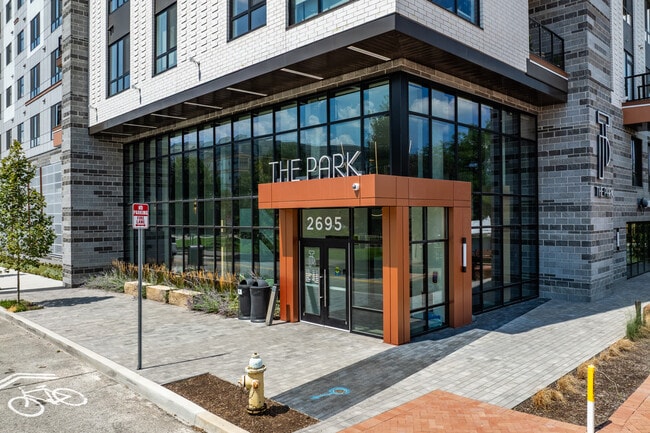 The Park at Southside Works in Pittsburgh, PA - Foto de edificio - Building Photo