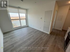 3100 Keele St in Toronto, ON - Building Photo - Building Photo