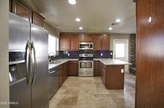 10880 E Sahuaro Dr in Scottsdale, AZ - Building Photo - Building Photo