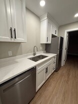 1910 Springfield Rd in East Peoria, IL - Building Photo