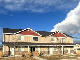 465 N 2650 W in Tremonton, UT - Building Photo