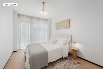 350 W 44th St in New York, NY - Building Photo - Building Photo