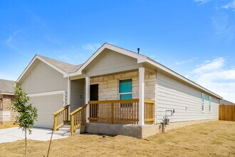 2461 Vesper Bnd in New Braunfels, TX - Building Photo - Building Photo