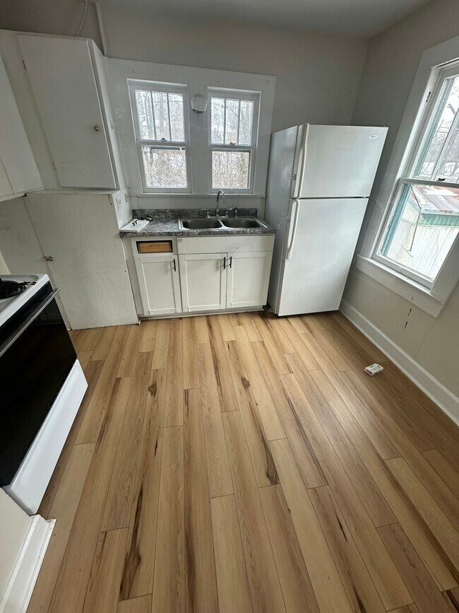 841 Sevierville Rd in Maryville, TN - Building Photo - Building Photo