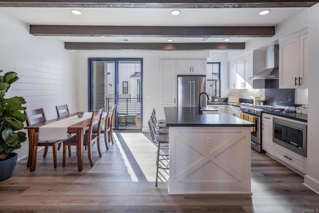 property at 1403 Anacona Pl