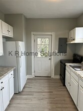 246 Hatton St, Unit B in Portsmouth, VA - Building Photo - Building Photo